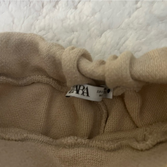 ZARA Joggers - Picture 2 of 2
